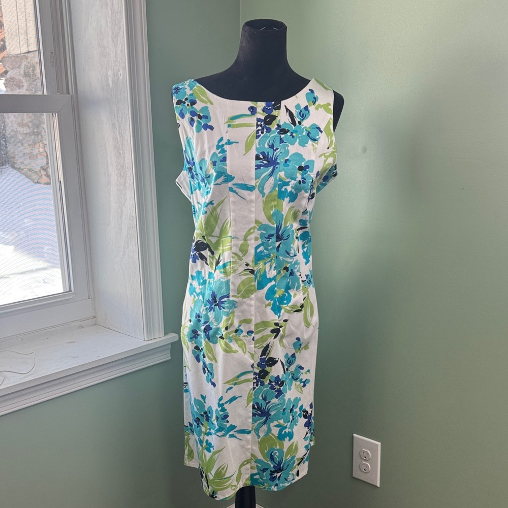 Kim Rogers Blue and Green Floral Dress large